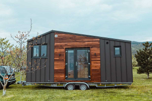 Izotec-ferestre-usi-termopan-casute-mobile