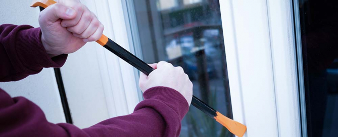 izotec ferestre si usi antiefractie