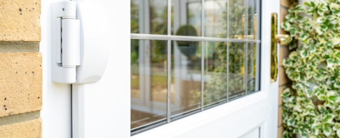 schimbare balamale ferestre